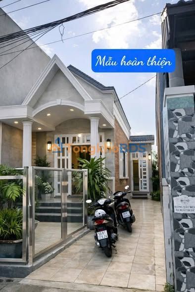 Nhà Mặt Tiền Đường Betong Đức Hòa Hạ - Sổ Hồng Riêng - 1.75 Tỷ