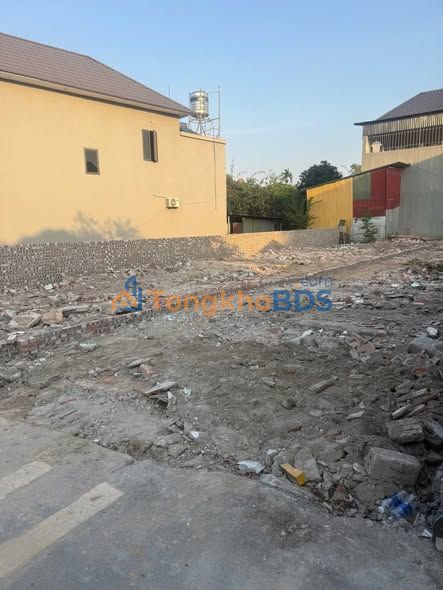 Đất nền Ba Mô 100m² 1.6 tỷ - Sổ đỏ chính chủ