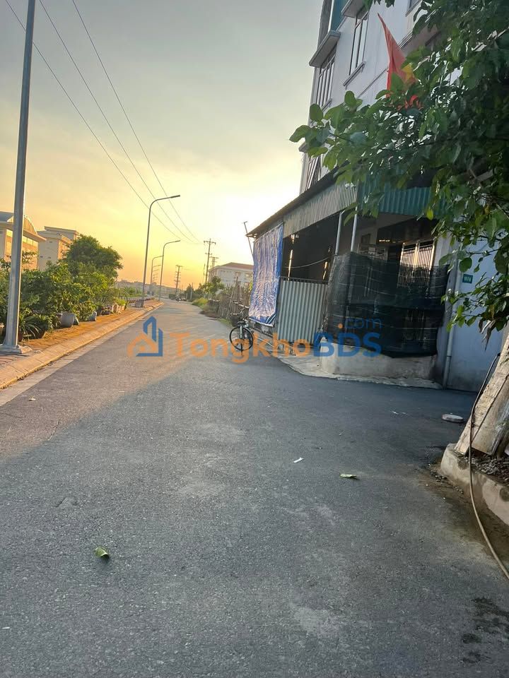 Đất nền Nam Tiến Phú Xuyên 96m² 4.224 tỷ - Sổ đỏ chính chủ