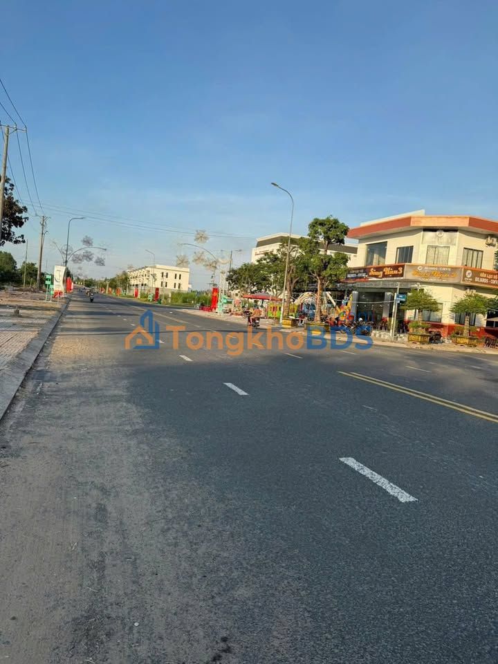 Mặt Tiền Nguyễn Huệ Cái Răng 213m² - Kinh Doanh Đa Ngành, Giá 6.2 Tỷ