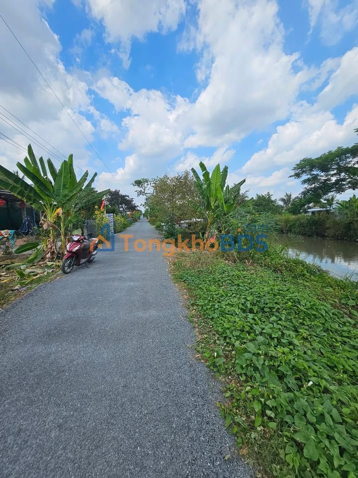 Đất nền Trường Long Tây 2.300m² 1,85 tỷ - Đường to ô tô