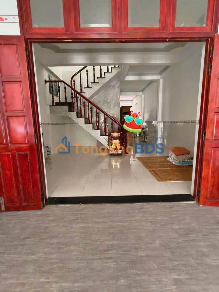 Nhà phố Nguyễn Văn Linh Phan Thiết 100m² 3.55 tỷ - Đường lớn sầm uất