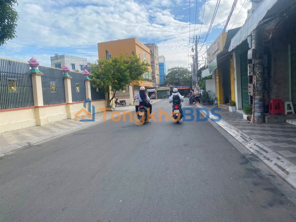 Nhà phố Phan Thiết 70m² giá 4.1 tỷ - Chính chủ bán