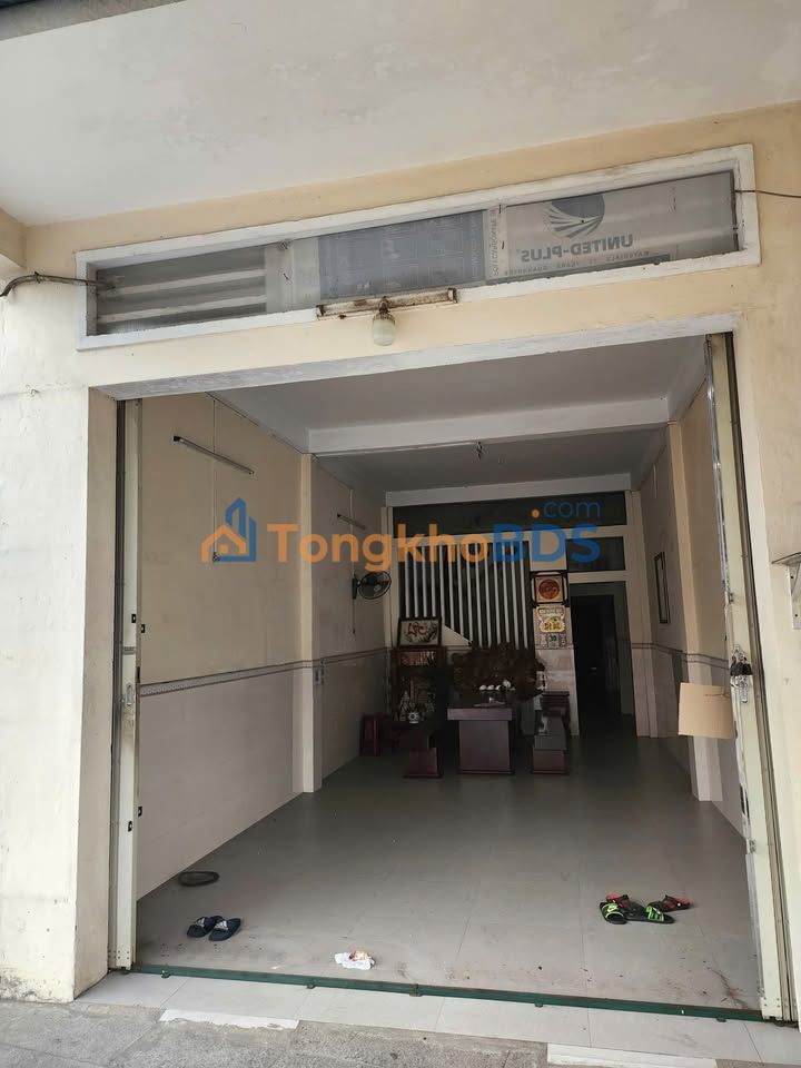 Nhà nguyên căn Lê Lợi Quảng Ngãi 135m² giá 9 triệu - Sẵn sàng ở ngay