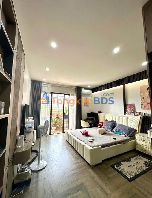Bán Căn Hộ Kim Ngưu 52m² - Tặng Full Nội Thất, Sổ Đỏ Riêng