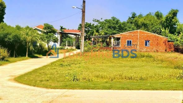 Đất nền Hòa Tiến 100m² 700-799 triệu - Đường to ô tô