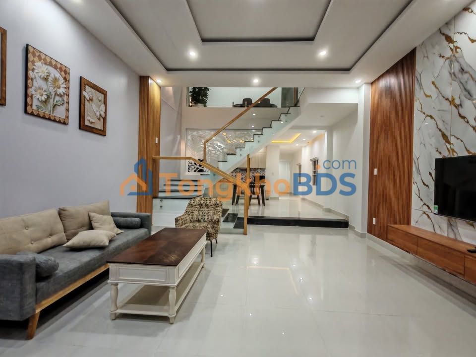 Nhà Chế Lan Viên Sơn Trà 98m² 12.9 tỷ – Ô tô vào tận nhà
