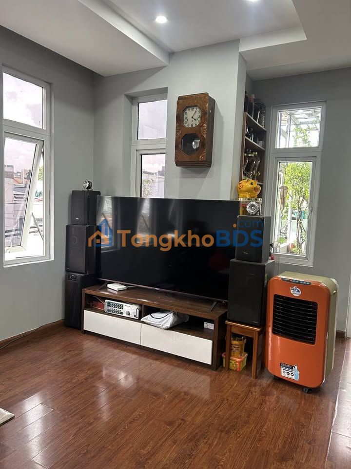 FrontHouse Le Quang Sung 112m² 11 tỷ - Mat tien kinh doanh