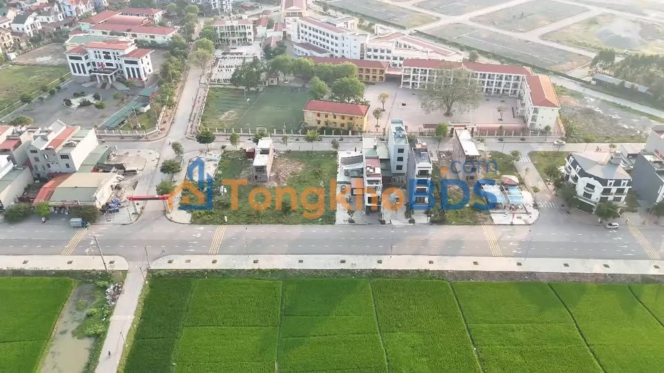 Đất nền Bắc Ninh Trần Danh Tuyên 90m² 5 tỷ - Sổ đỏ chính chủ