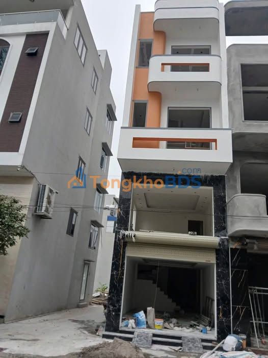 Nhà Lô Góc 4 Tầng Xuân Thủy, Cầu Giấy - 58m² Kinh Doanh, Gara Oto, 4.85 Tỷ