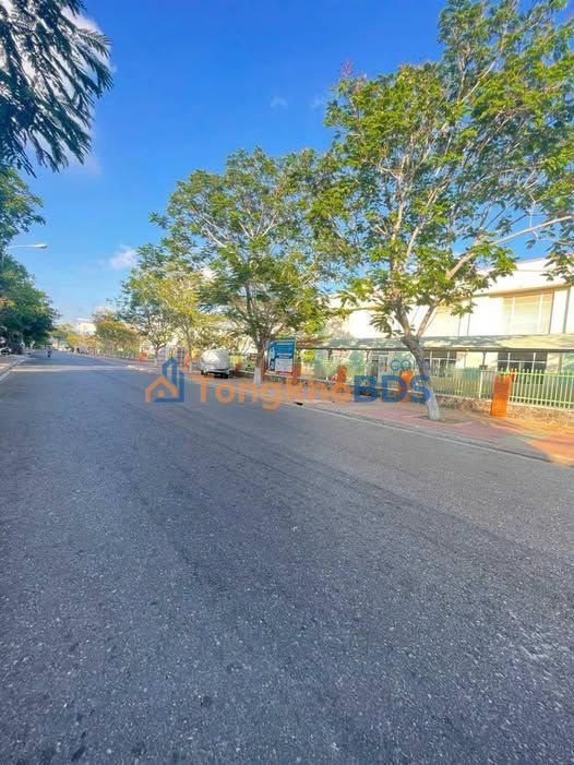 Nhà 1 Trệt 1 Lầu 100m² Võ Chí Công, Phan Thiết - Giá 5.3 Tỷ