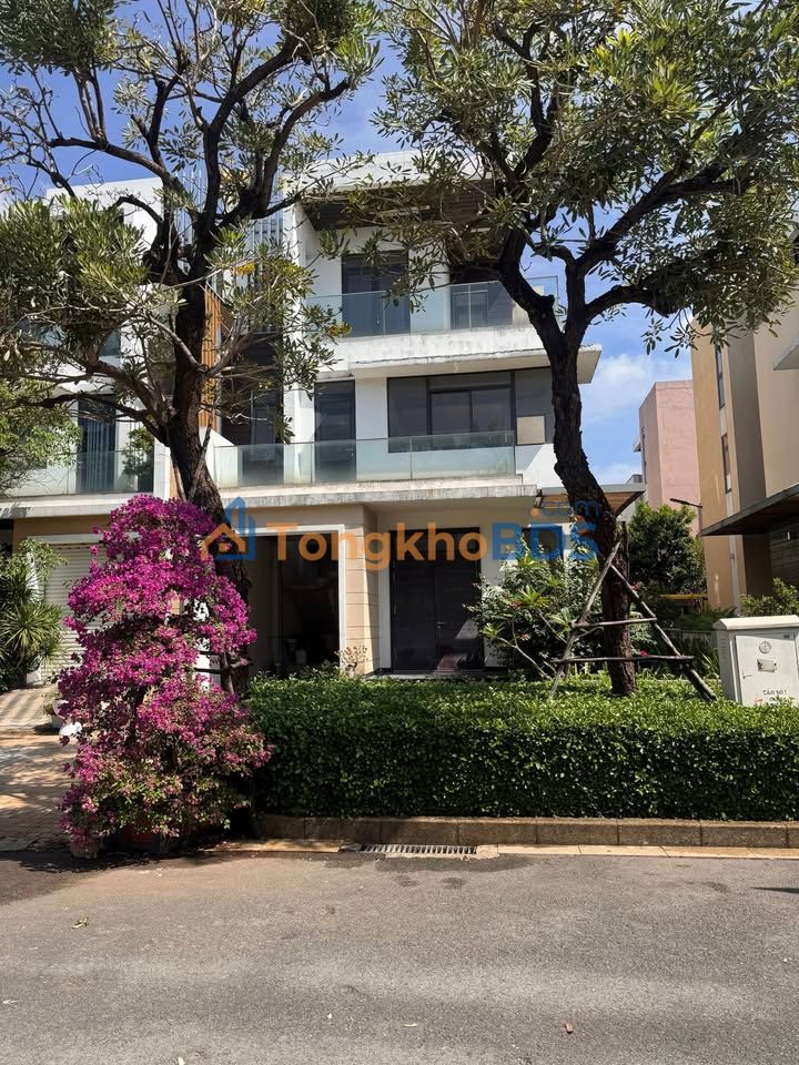 Townhouse Lucasta Q6 175m² 26 tỷ - Mặt tiền kinh doanh