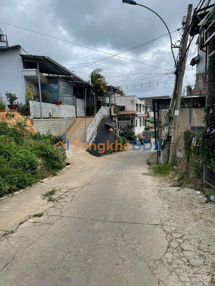 Nhà Đà Lạt Xô Viết Nghệ Tĩnh 159m² 5.5 tỷ - Chính chủ bán