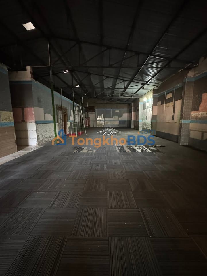 Nhà phố Dĩ An 800m² 25 triệu - Mặt tiền kinh doanh