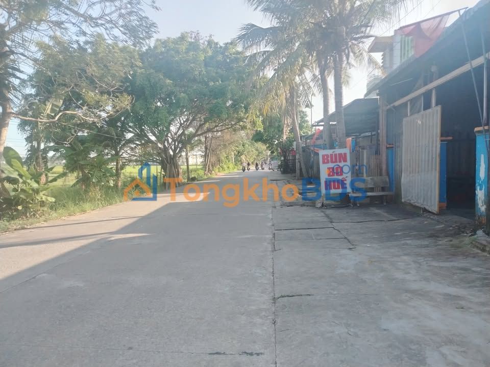 Đất thổ cư 140m² trục chính Bình Chánh, Quảng Ngãi - Sổ đỏ sẵn sàng