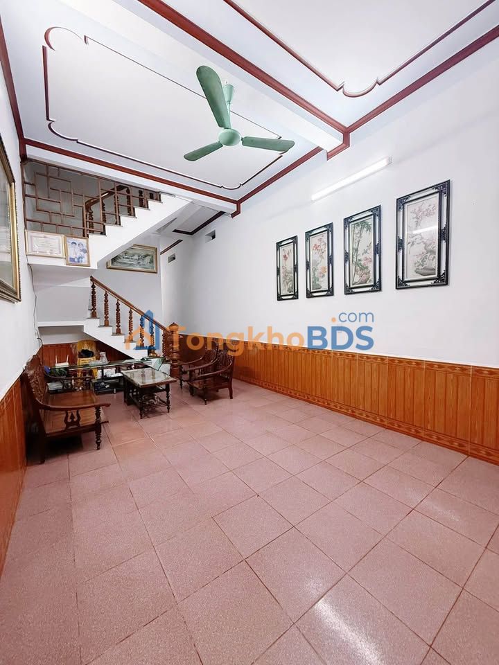 Nhà 2 Tầng Trung Tâm Hà Giang - 135m² Kinh Doanh Đắc Lộc