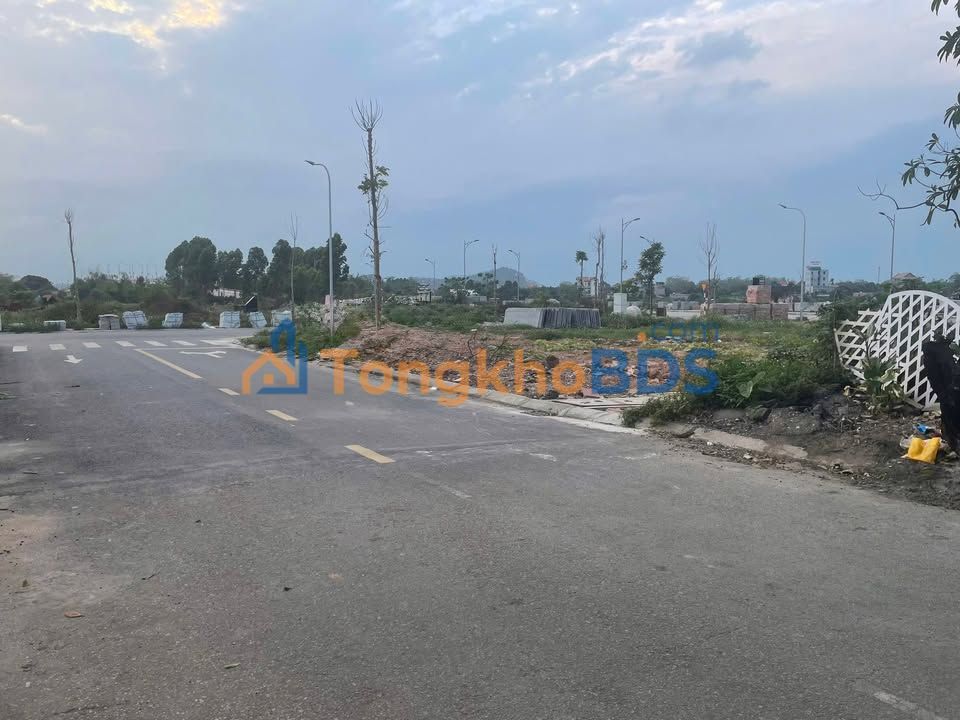 Bán đất Trần Khát Chân, Hai Bà Trưng 72m² - Làn 2 Trần Quang Khải, Giá 4.x Tỷ