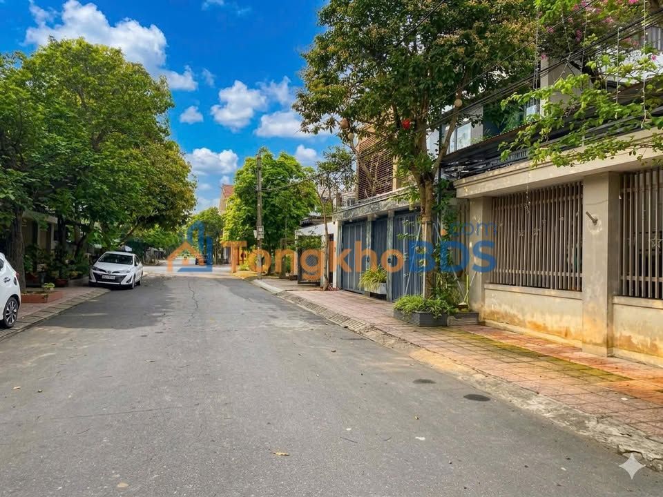 Đất TDP Hòa Linh Thạch Hạ 210m² 8 tỷ - Đường to ô tô