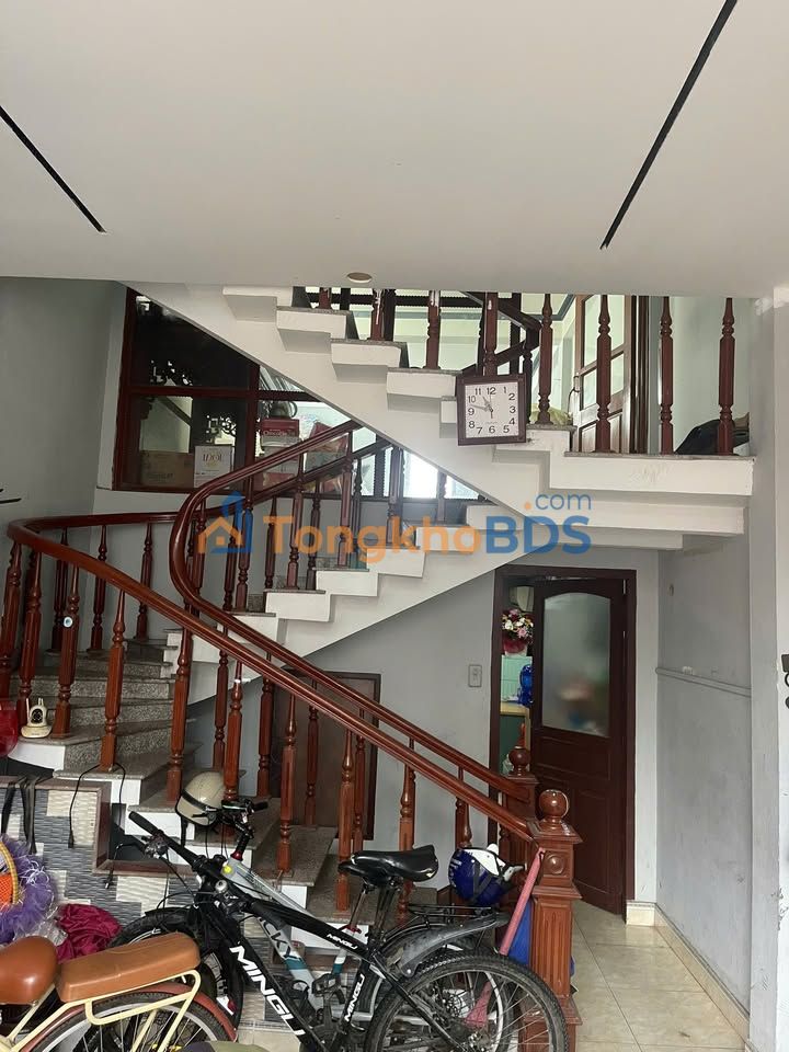 Nhà mặt đường Cao Thắng Móng Cái 74m² 6 tỷ - Chính chủ bán