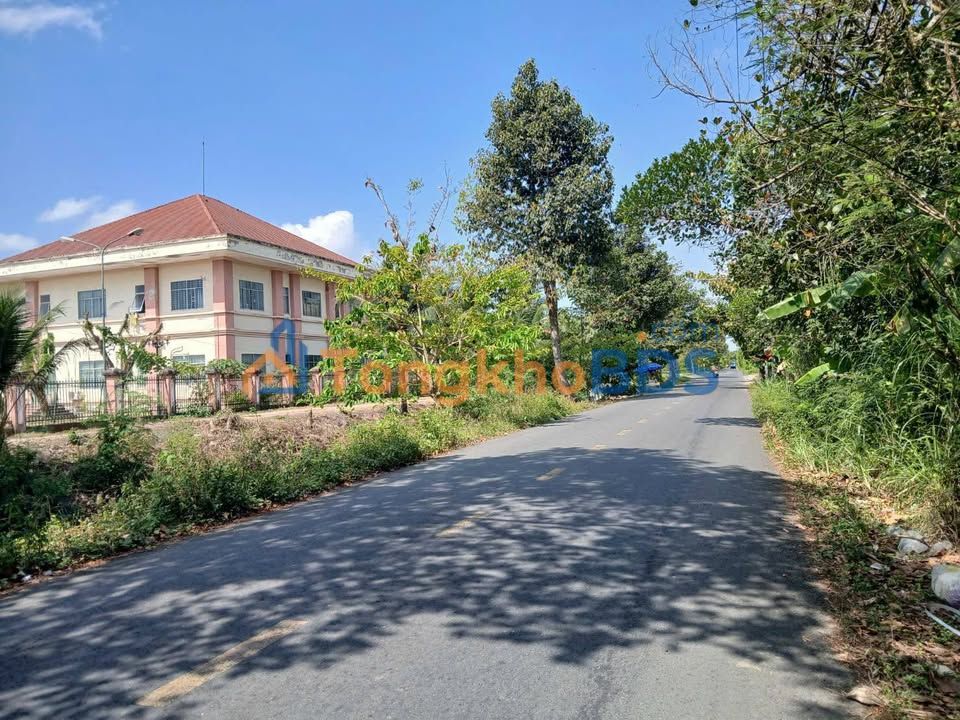 Bán 2 Nền Liền Kề Mặt Tiền Đường Kênh Nổi, Mỹ Tho - 103.5m² Full Thổ Cư