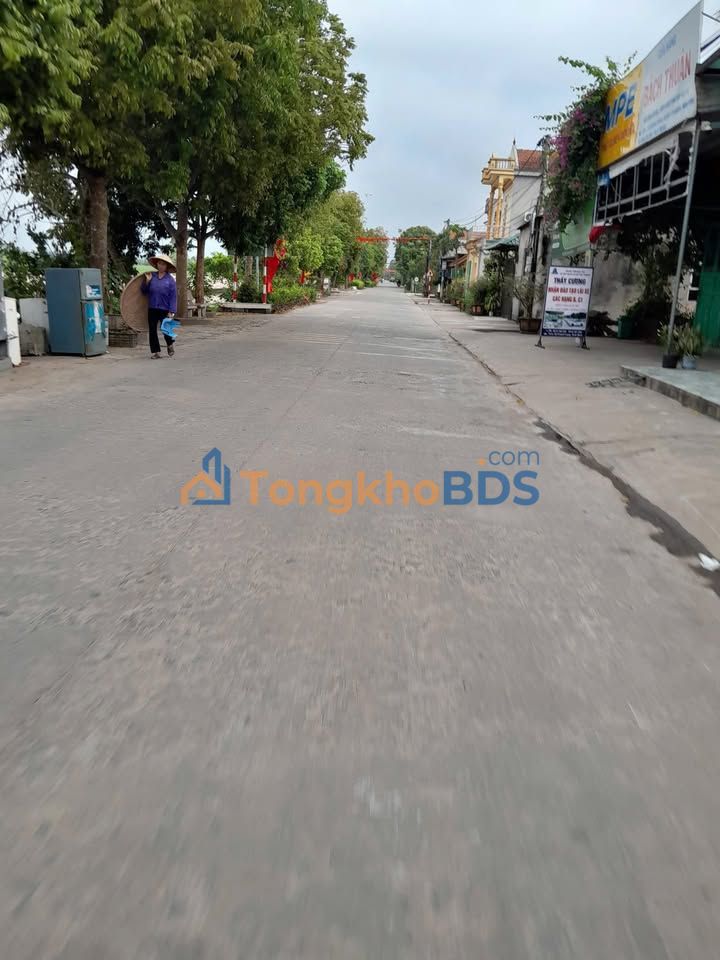 Đất nền Khánh Trung 100m² - Đường to ô tô, giá tốt