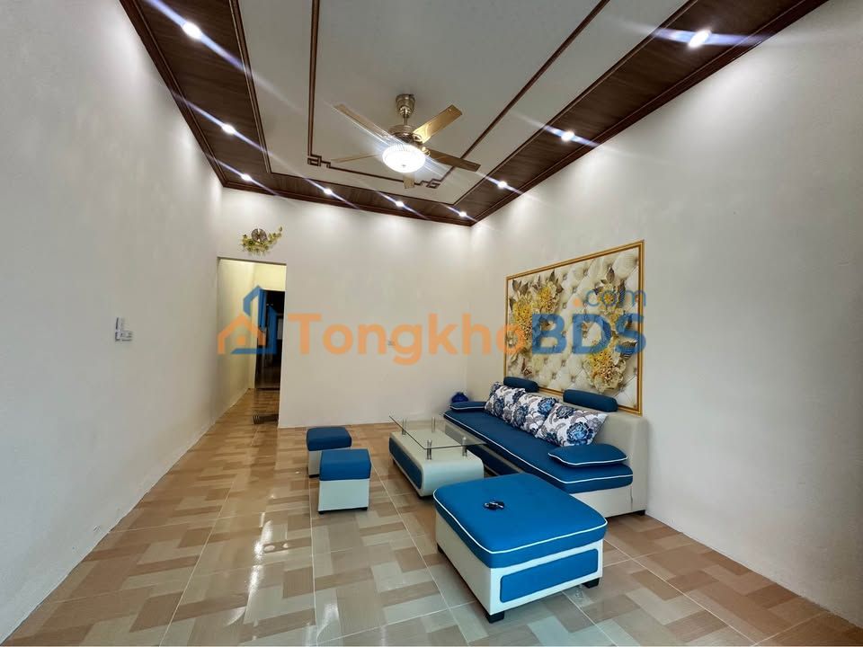 Nhà Cấp 4 Mặt Đường Cam Giá Ninh Khánh 80m² - Sẵn Sàng Ở Ngay