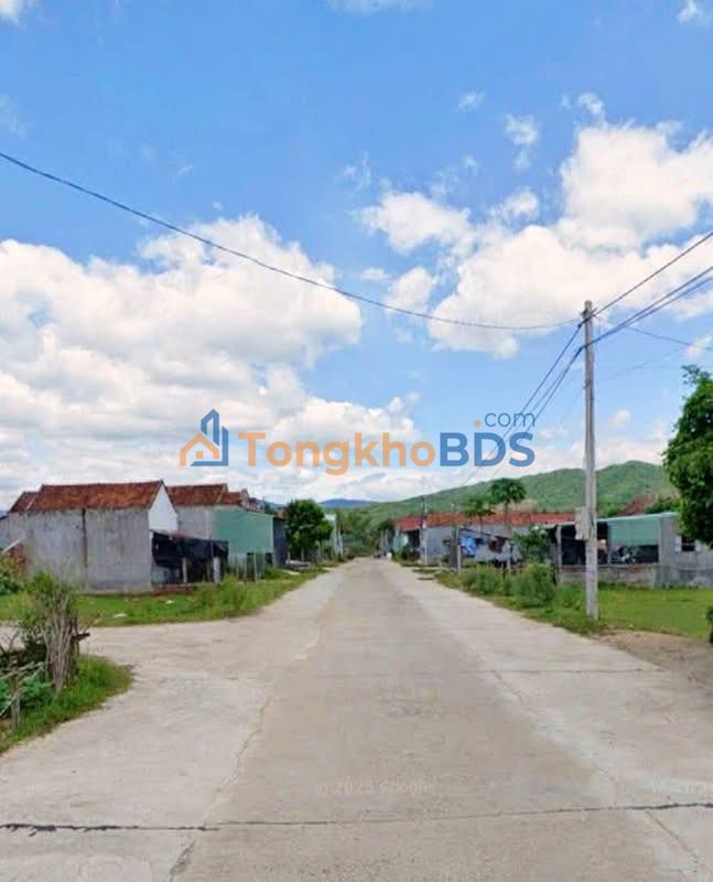 Đất Lô Góc Mặt Tiền 8m Chợ Hòa Sơn - Tây Sơn 100m² Giá Tốt