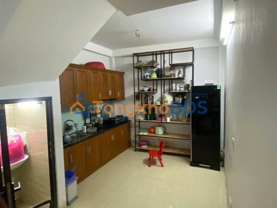 Phòng trọ Long Biên 15m² giá 2.1-2.5 triệu - Ở ngay tiện nghi