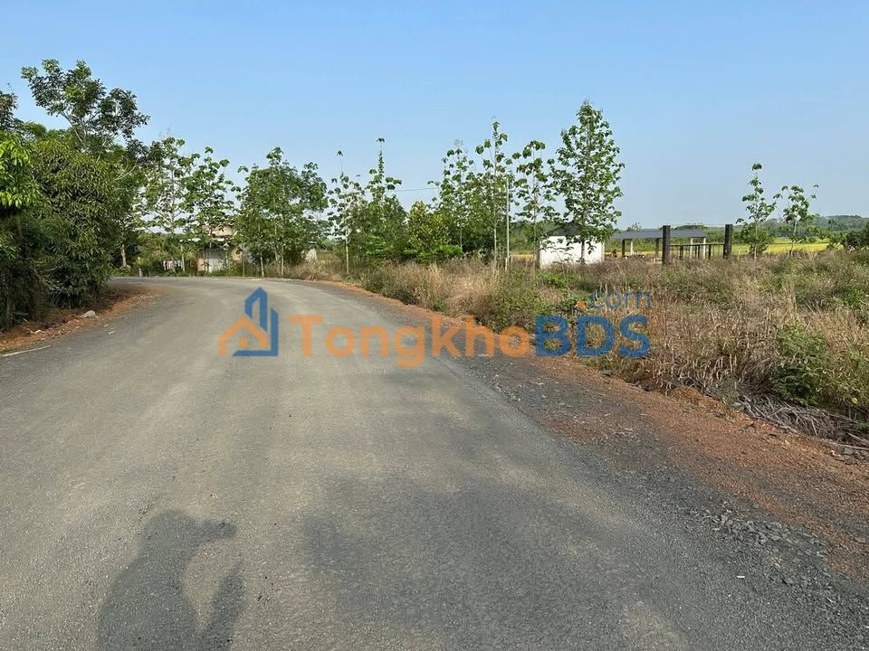 Đất nền Tân Thành Bù Đốp 864m² 650 triệu - Sổ đỏ chính chủ