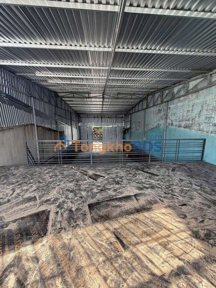Warehouse Sơn Trà 150m² giá 8.5 triệu - Tiện nghi vận chuyển