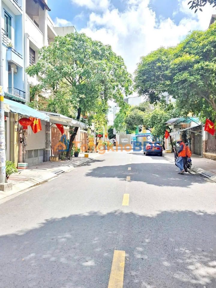 Nhà mặt tiền Q.8 71m2 giá thỏa thuận - Mặt tiền kinh doanh