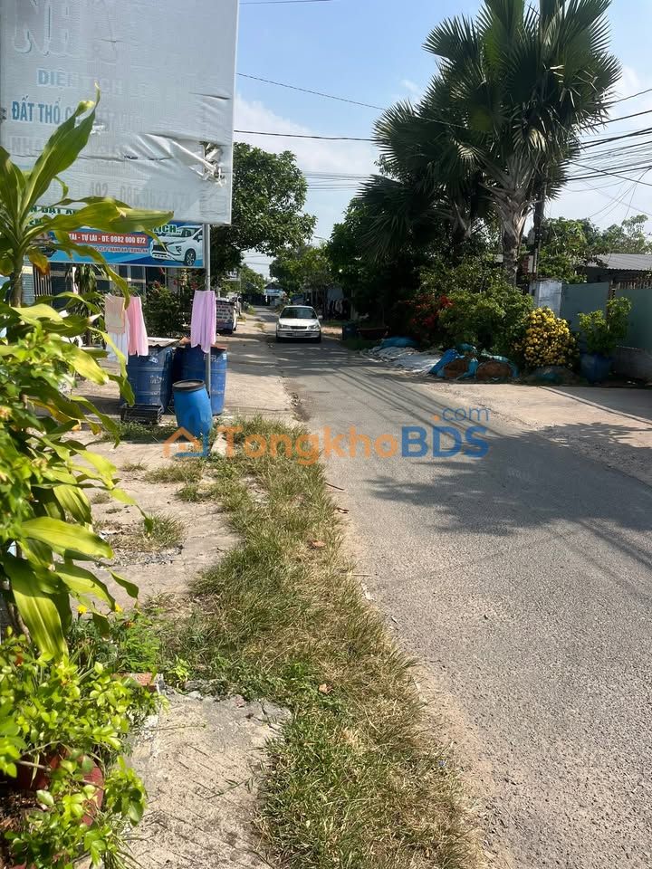 Nhà Mặt Tiền Củ Chi 200m² - Kinh Doanh Đắc Lợi 4 Tỷ