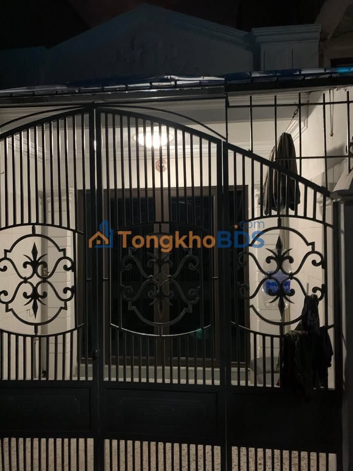 Nhà 50m² Ngõ 118 Lam Sơn, Hải Phòng - Giá 2.8 Tỷ, Sổ Đỏ Chính Chủ