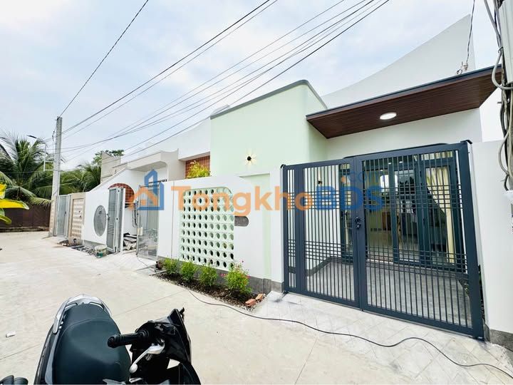 Bán Gấp Nhà 72m² Xã Trung An, Mỹ Tho - Hẻm Oto, Tặng Nội Thất