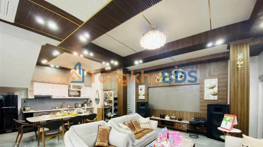 Biệt Thự 3 Tầng Lê Hồng Phong, HP - 130m² View Vườn Hoa, Giá 13 Tỷ