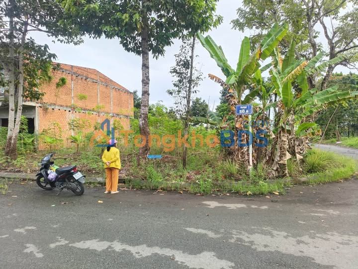 Đất nền Vị Thanh 234m² 700 triệu - Sổ đỏ chính chủ