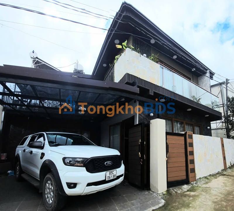 Villa Đà Lạt 100m² - 4PN, Sân BBQ, Sân Oto - Giá 4 Tỷ