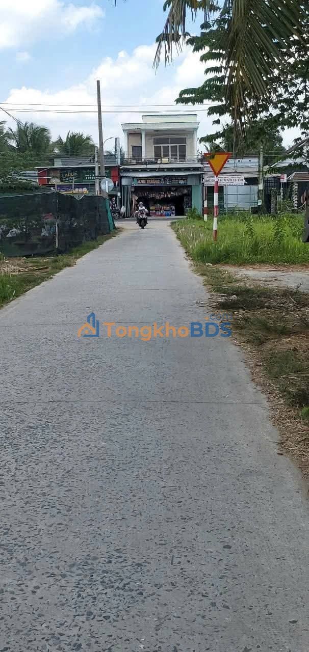 Đất nền Bến Tre Đường Xe 16C 333m² 1,4 tỷ - Sổ đỏ chính chủ