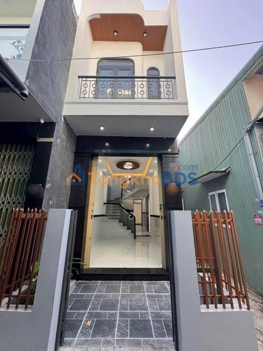 Nhà 2 Tầng Góc 2 Mặt Hẻm 47m² - Gần Chợ Khu 6, Quy Nhơn - 3.15 Tỷ