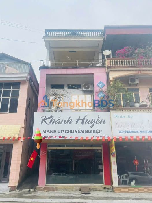 Nhà 3 tầng mặt tiền Điện Biên, TP Yên Bái - Kinh doanh đắc lộc, giá 5 tỷ