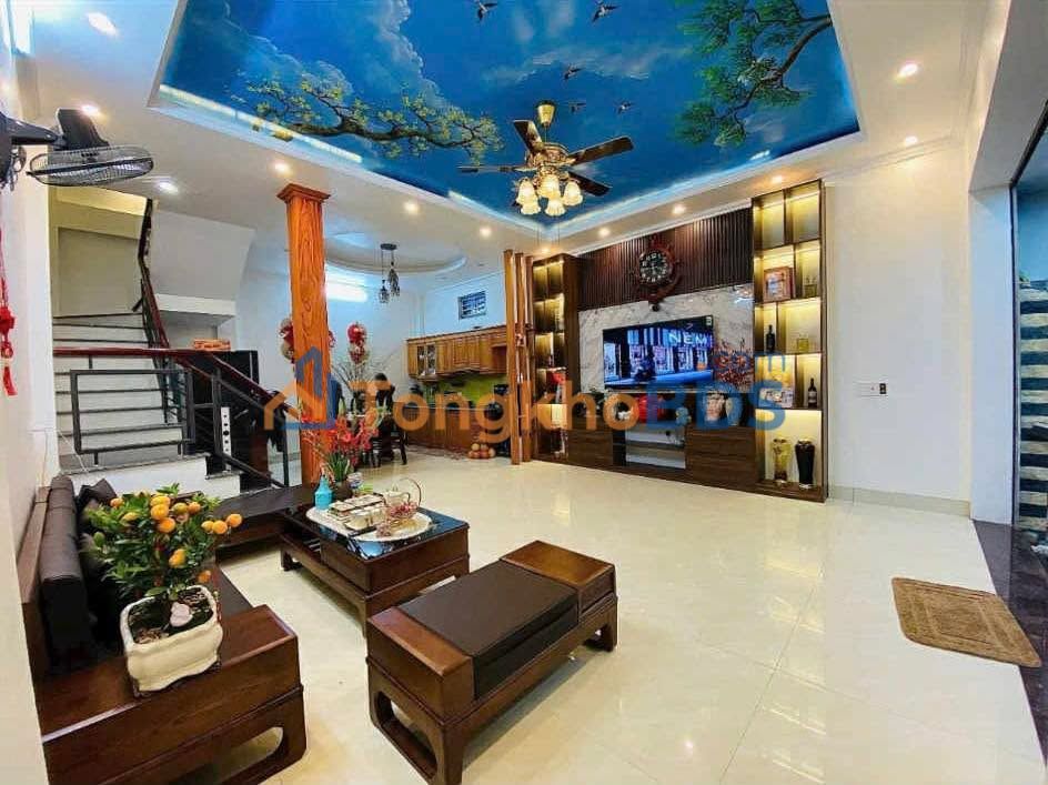 Nhà Lê Hồng Sơn Nam Định 57m2 2.99 tỷ - Ô tô vào tận nhà