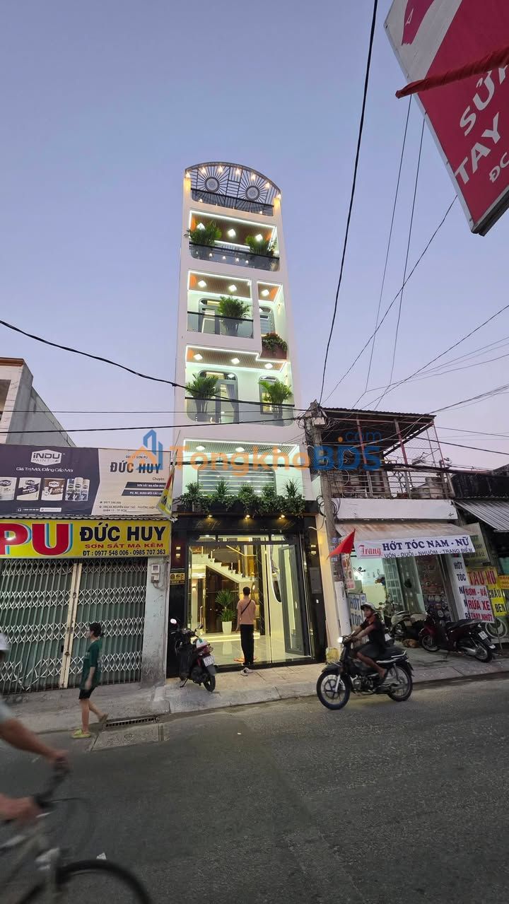 Nhà phố Trần Quang Cơ Q12 72m² 10 tỷ - Mặt tiền kinh doanh