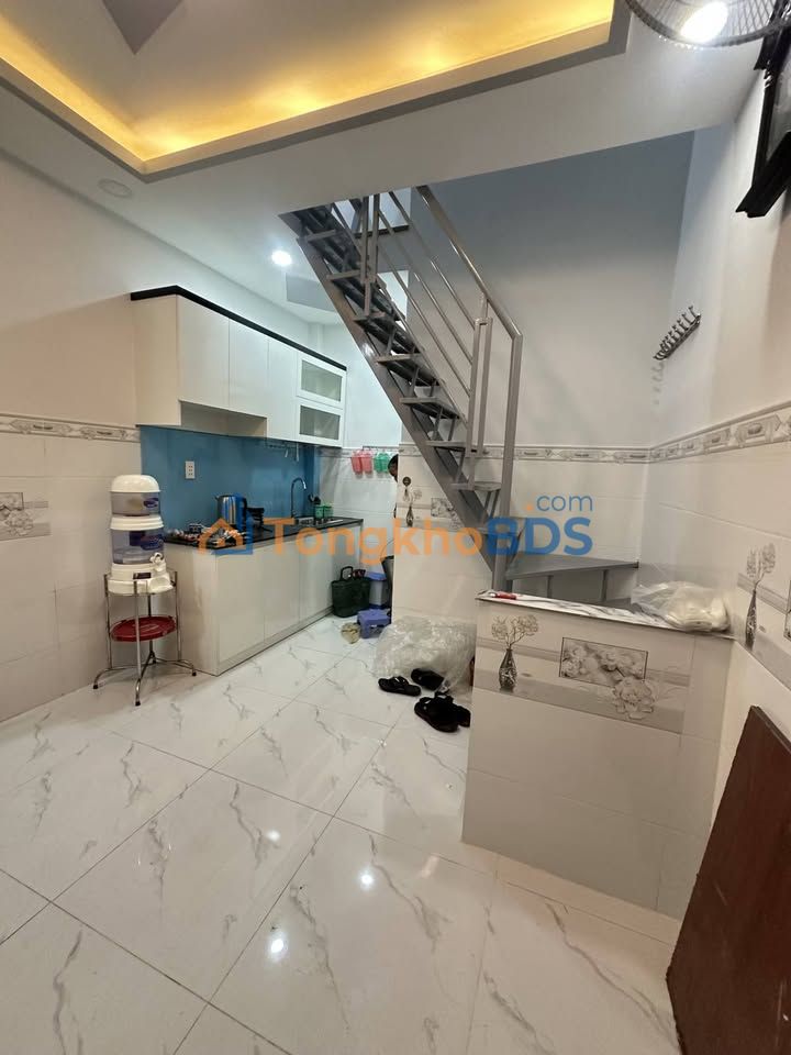 Nhà riêng Tuệ Tĩnh Q11 15m² giá 2.3 tỷ - giá tốt hiếm có