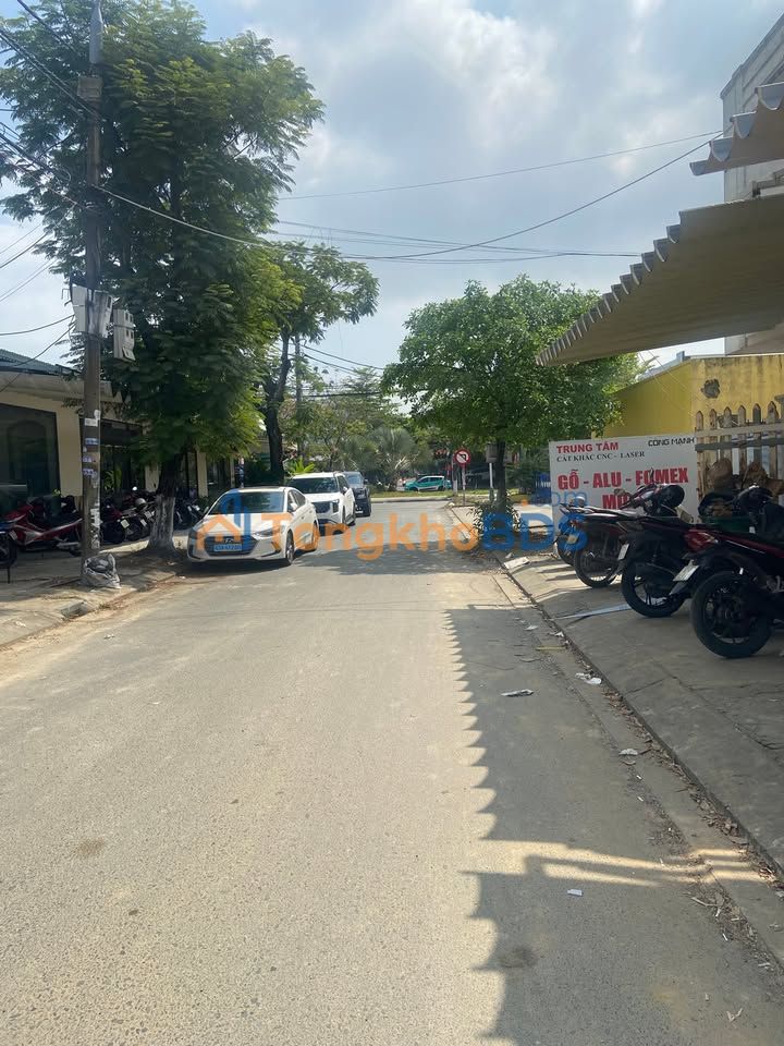 Nhà 2 Tầng Đông Nam 90m² Sát Bến Xe Tam Điệp - Giá 6.3 Tỷ