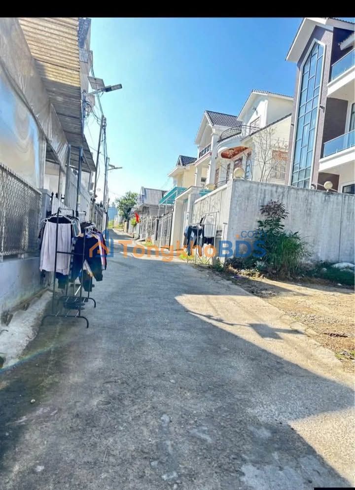 Đất nền Đà Lạt Hùng Vương 82m² giá 3,1 tỷ - Đường to ô tô