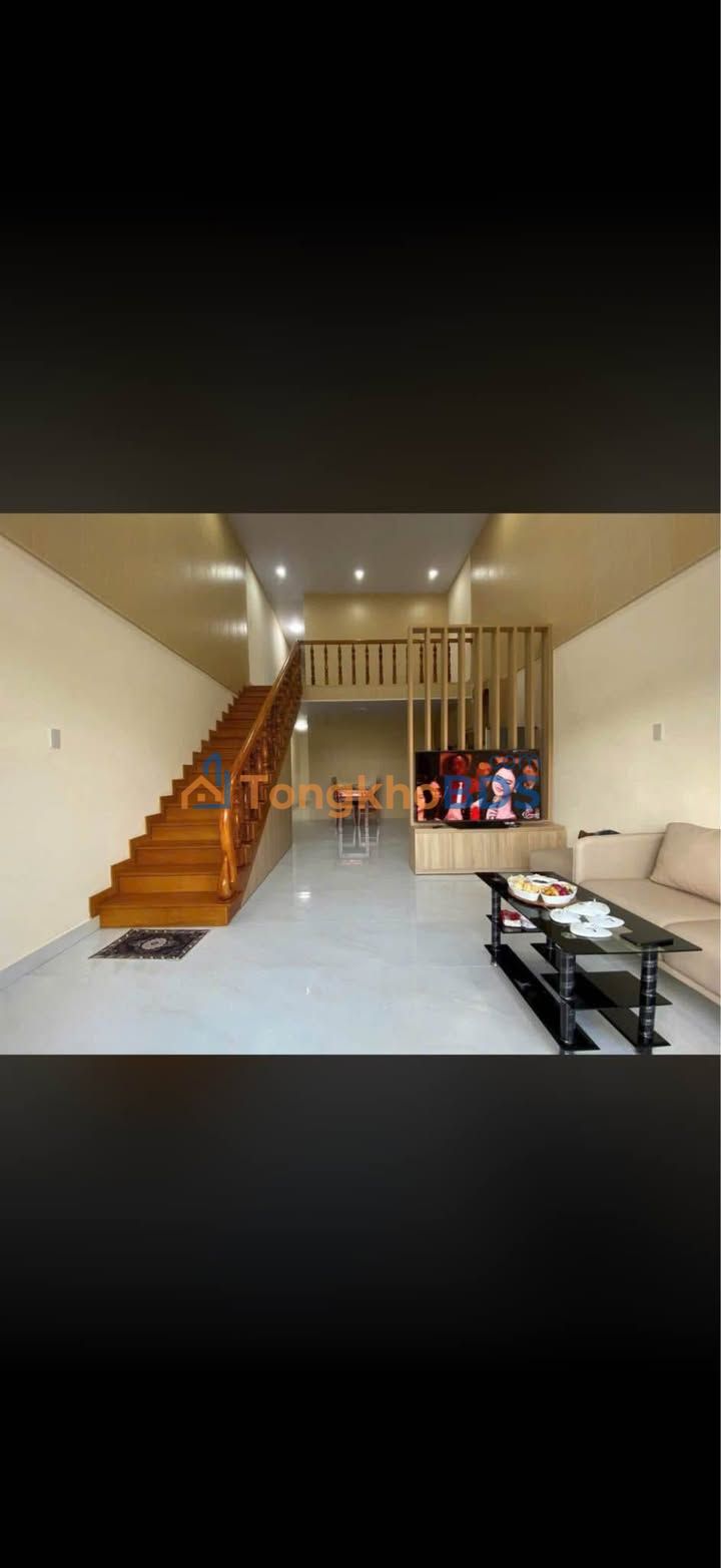 Nhà Triệu Việt Vương Đà Lạt 68m² 2.6 tỷ - Ô tô vào tận nhà