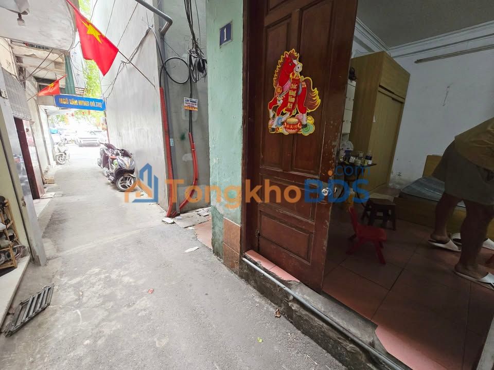 Nhà Văn Cao Tây Hồ 29m² 6.8 tỷ - Chính chủ bán