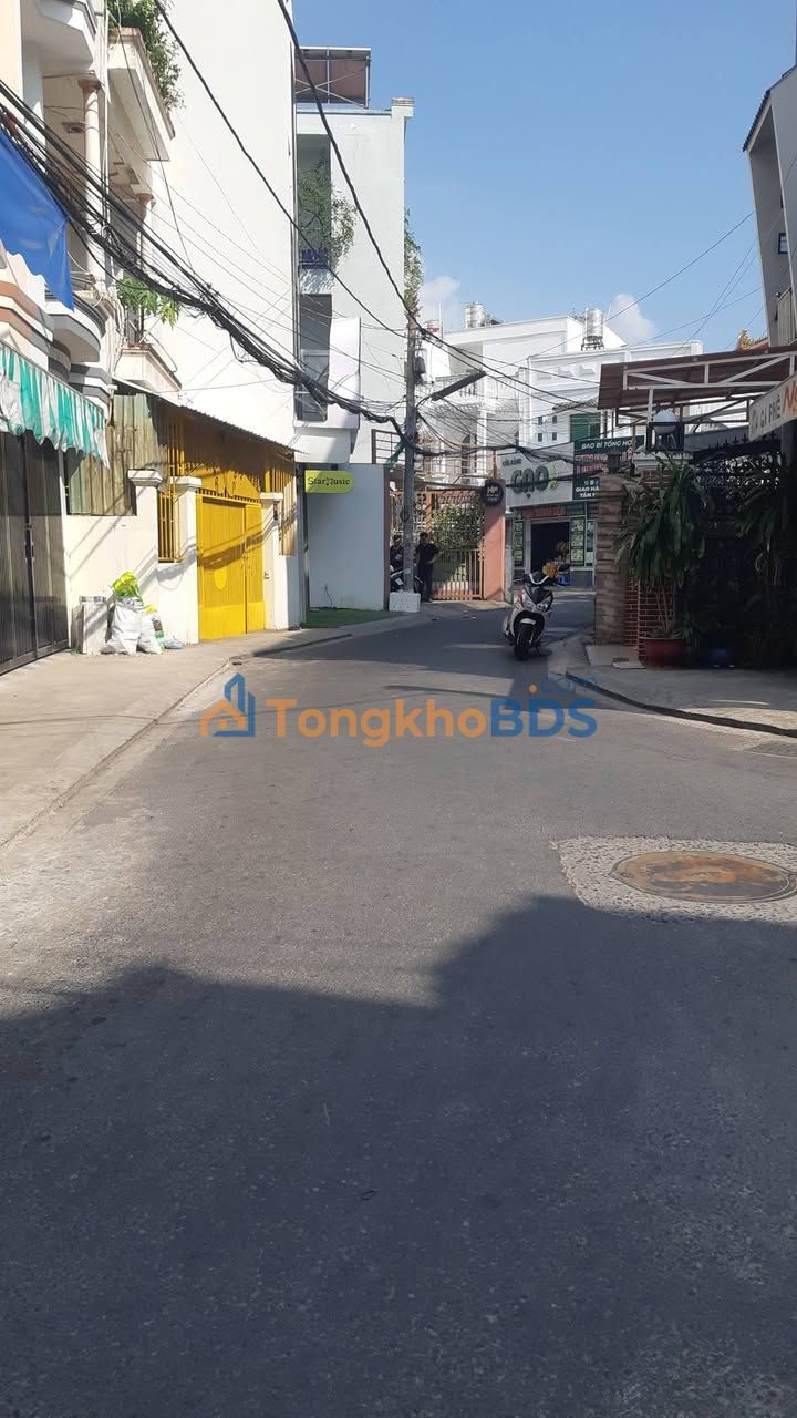 Nhà riêng Hẻm 54 Hùng Vương 68m2 3.1 tỷ - Ô tô vào tận nhà