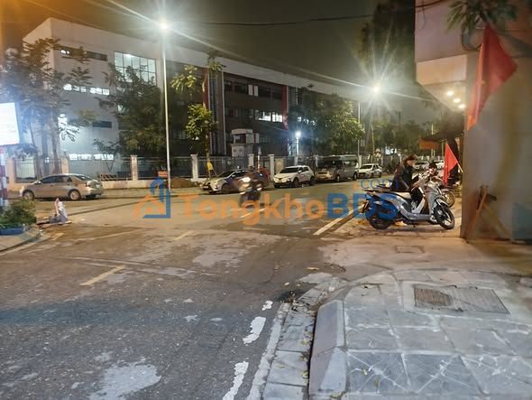 Cho thuê nhà 50m² Thạch Bàn, Long Biên - 6 Triệu/tháng, Sẵn Ở