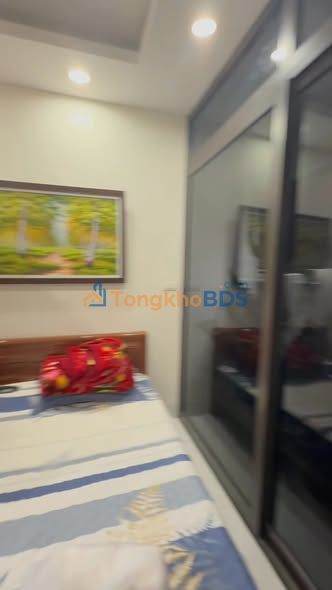 Cho thuê CCMN Khương Thượng 2N1K full nội thất, view hồ, ô tô đỗ cửa - 8 triệu/tháng